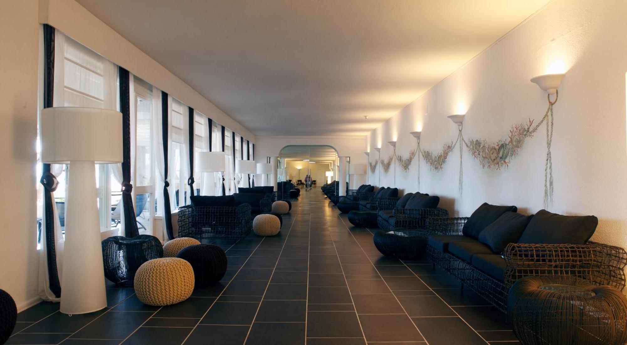 Hotel Mare Pineta Santa Margherita di Pula Bagian luar foto